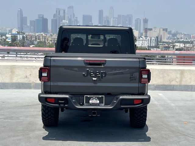 2024 Jeep Gladiator Willys 30