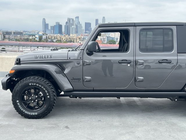 2024 Jeep Gladiator Willys 6