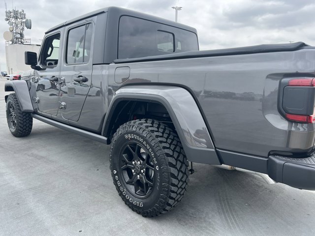 2024 Jeep Gladiator Willys 28