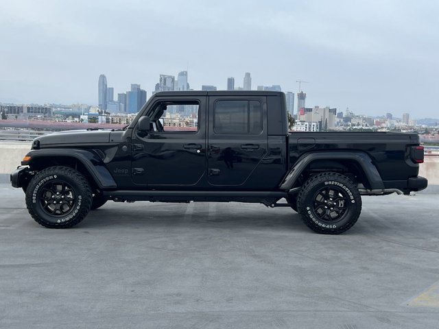 2024 Jeep Gladiator Willys 5