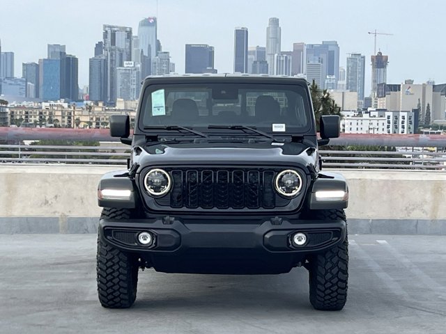 2024 Jeep Gladiator Willys 17