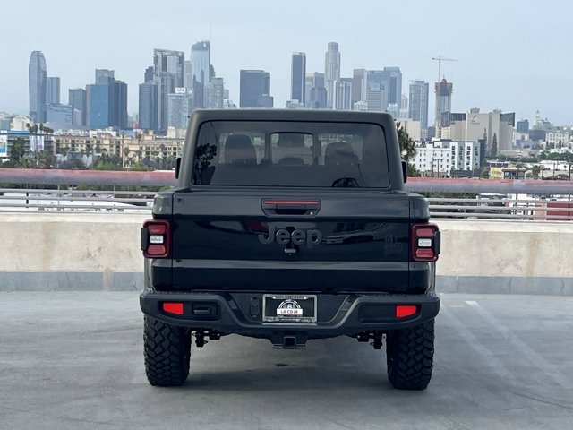 2024 Jeep Gladiator Willys 30