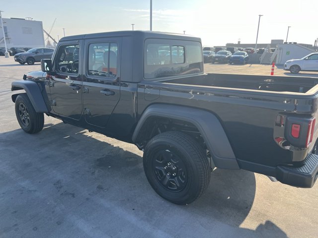 2024 Jeep Gladiator Sport 28