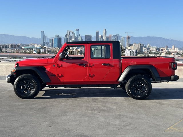 2024 Jeep Gladiator Sport 5