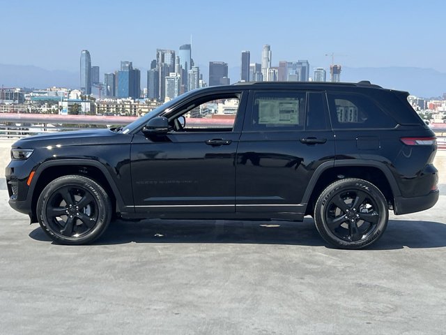 2024 Jeep Grand Cherokee Altitude X 5