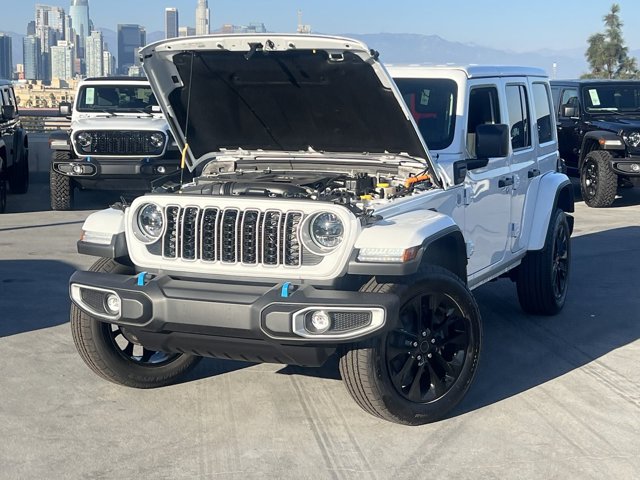 2024 Jeep Wrangler Sahara 4xe 3