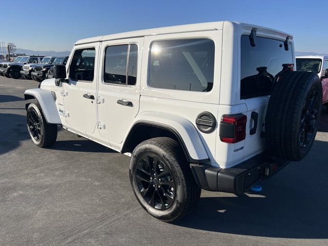 2024 Jeep Wrangler Sahara 4xe 16