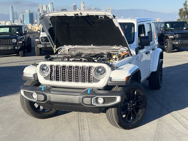 2024 Jeep Wrangler Sahara 4xe 3