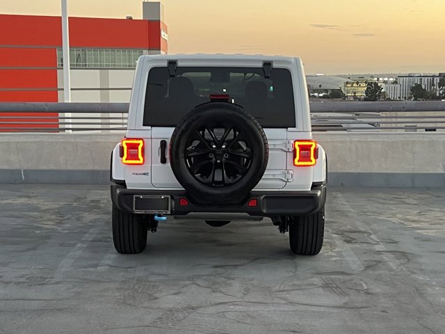 2024 Jeep Wrangler Sahara 4xe 39