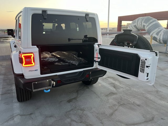 2024 Jeep Wrangler Sahara 4xe 40