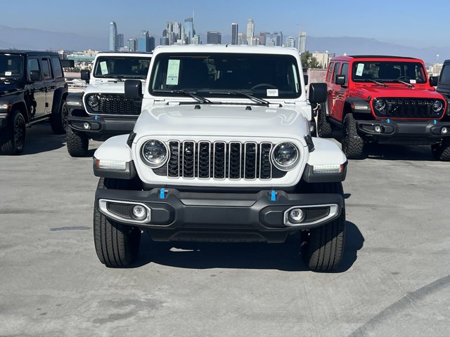 2024 Jeep Wrangler Sahara 4xe 17