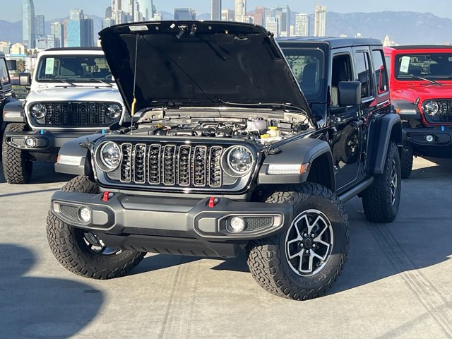 2024 Jeep Wrangler Rubicon 3