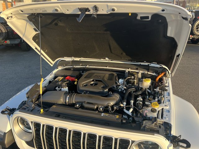 2024 Jeep Wrangler Sahara 4xe 4