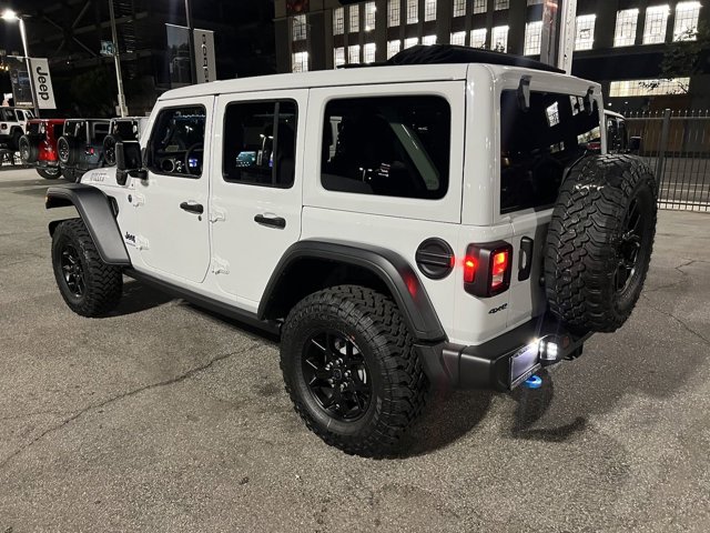 2024 Jeep Wrangler Willys 4xe 29