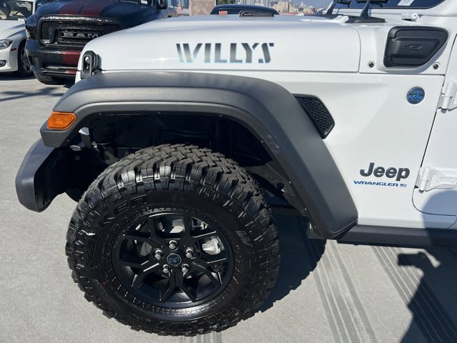 2024 Jeep Wrangler Willys 4xe 7