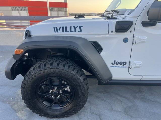 2024 Jeep Wrangler Willys 4xe 7