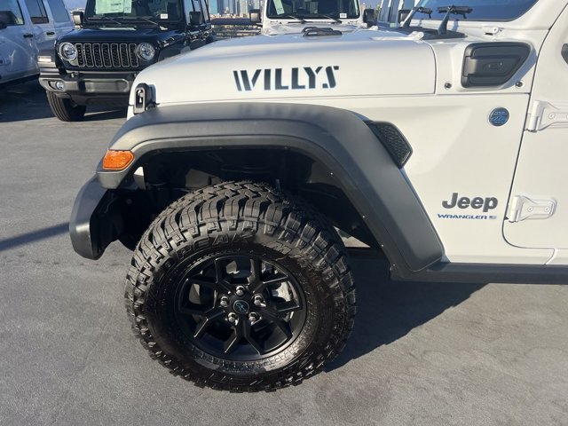 2024 Jeep Wrangler Willys 4xe 7