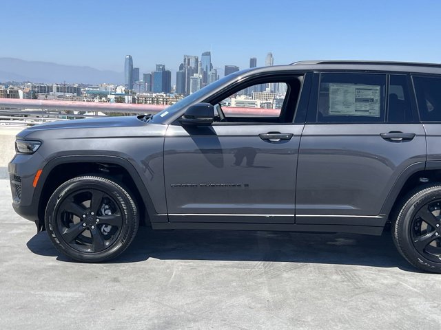 2024 Jeep Grand Cherokee Altitude X 6