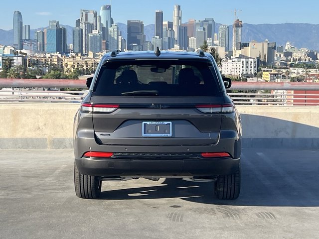 2024 Jeep Grand Cherokee Altitude X 31