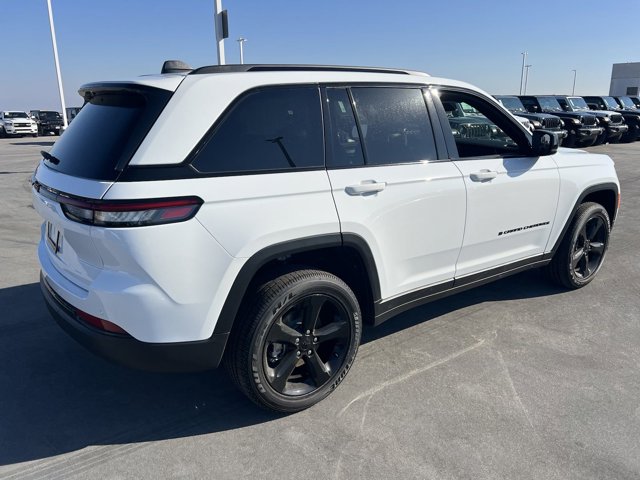 2024 Jeep Grand Cherokee Altitude X 31