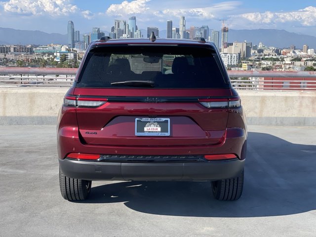 2024 Jeep Grand Cherokee Altitude X 35