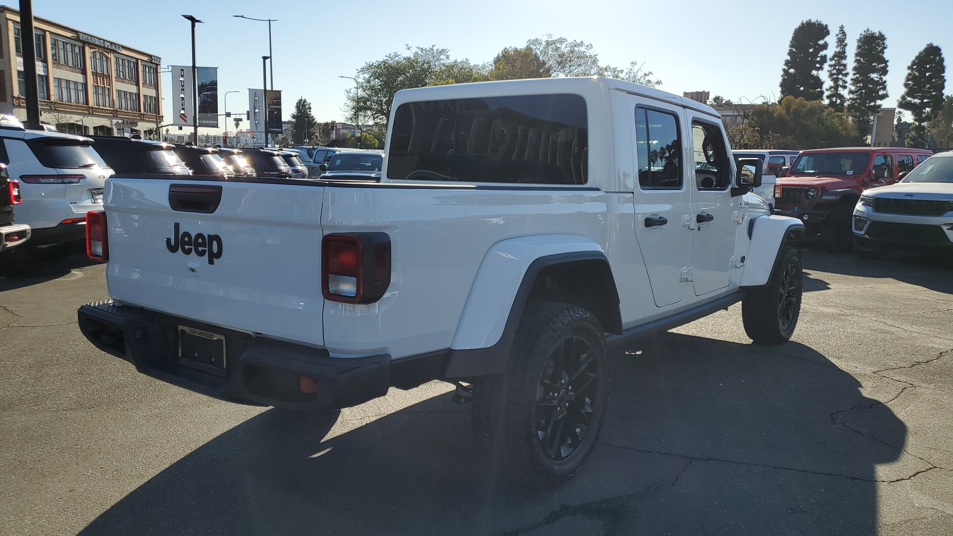 2025 Jeep Gladiator Nighthawk 3