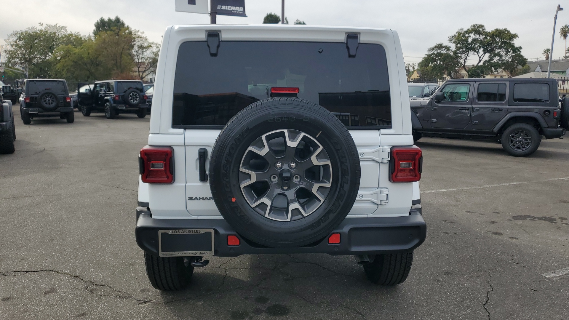 2025 Jeep Wrangler Sahara 4