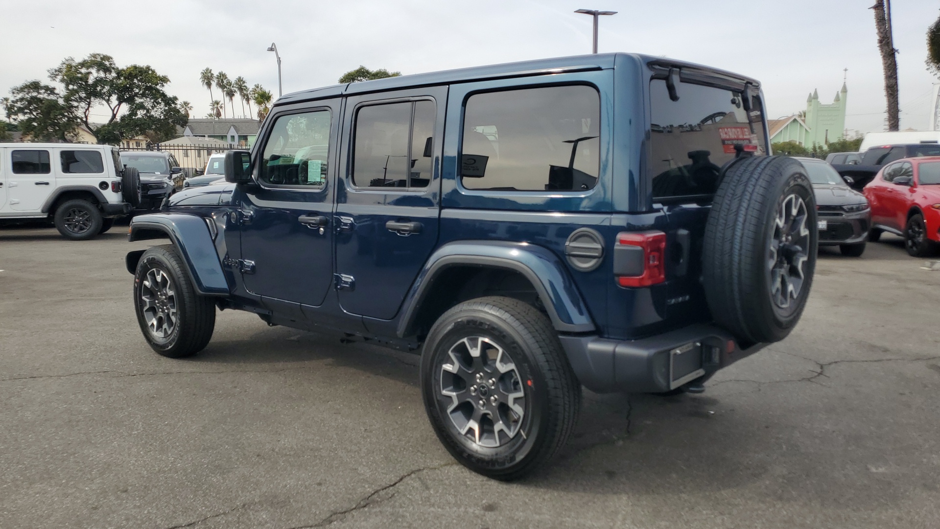 2025 Jeep Wrangler Sahara 3