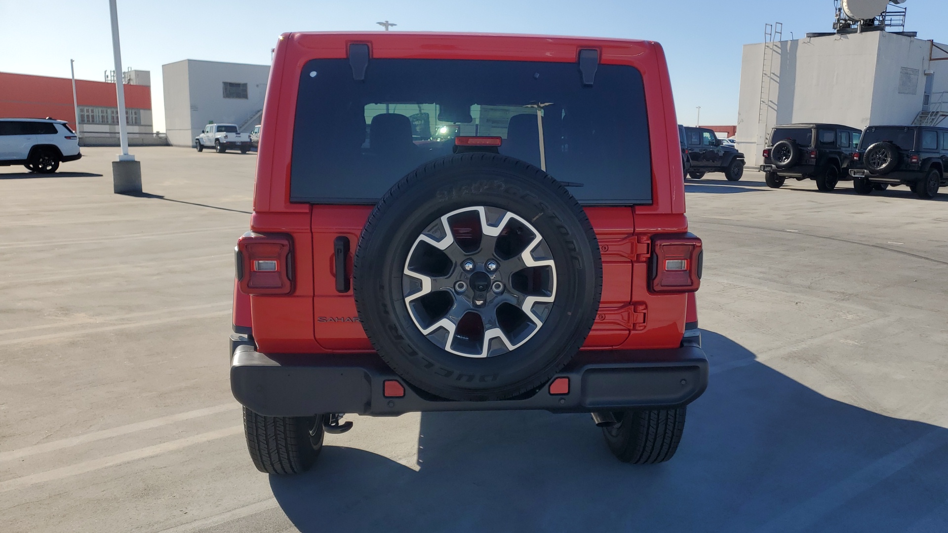 2025 Jeep Wrangler Sahara 4