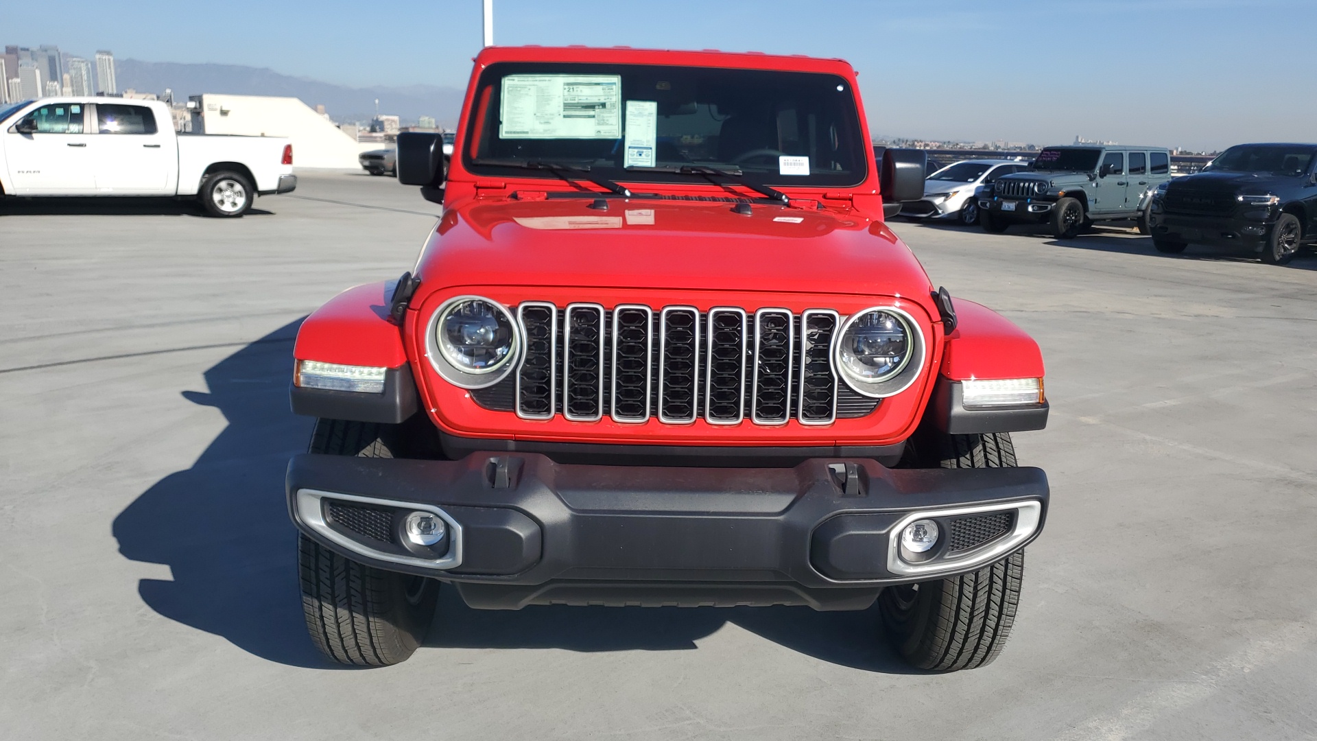 2025 Jeep Wrangler Sahara 8