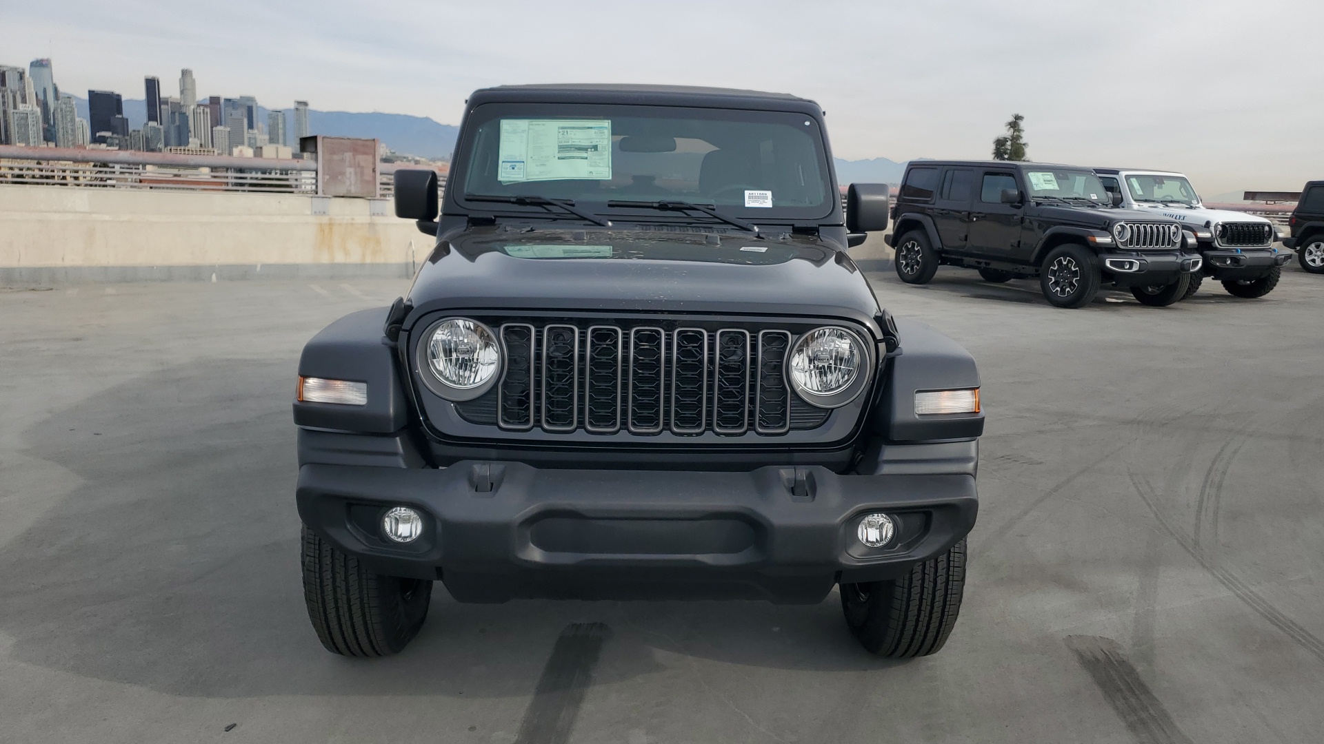 2025 Jeep Wrangler Sport 8