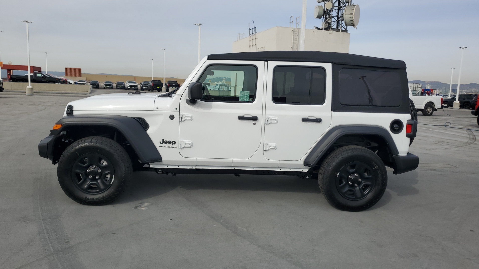 2025 Jeep Wrangler Sport 2