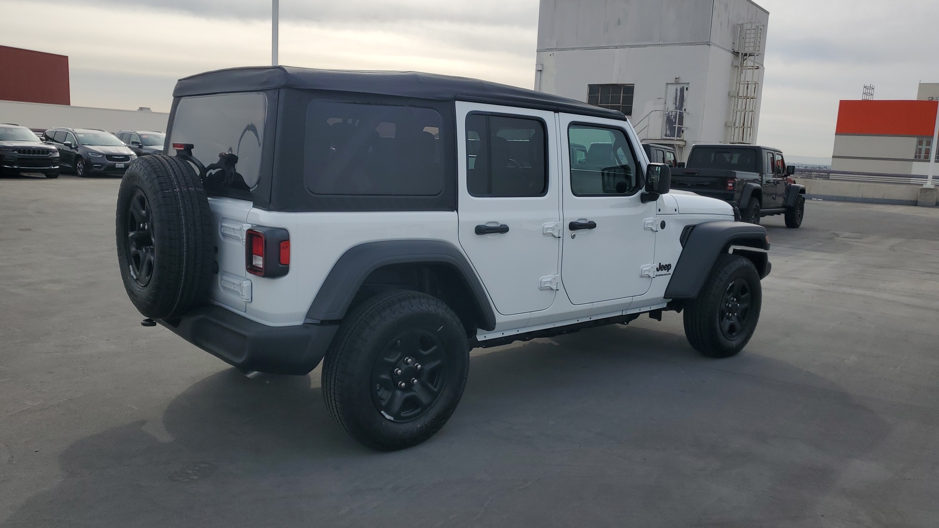 2025 Jeep Wrangler Sport 5