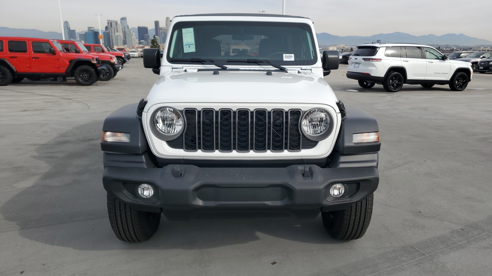 2025 Jeep Wrangler Sport 8