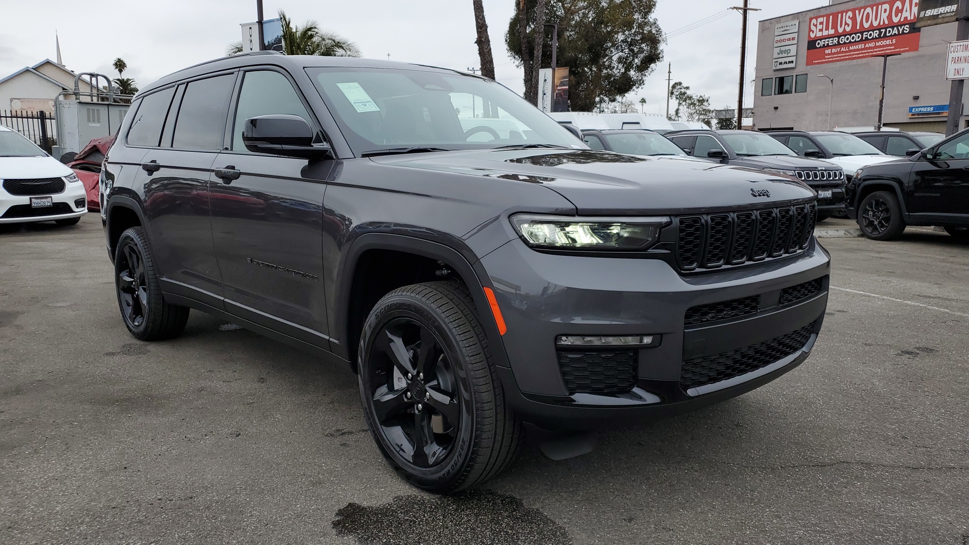 2025 Jeep Grand Cherokee L Limited 13