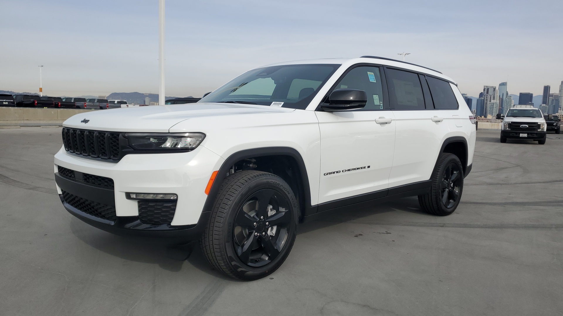 2025 Jeep Grand Cherokee L Limited 1