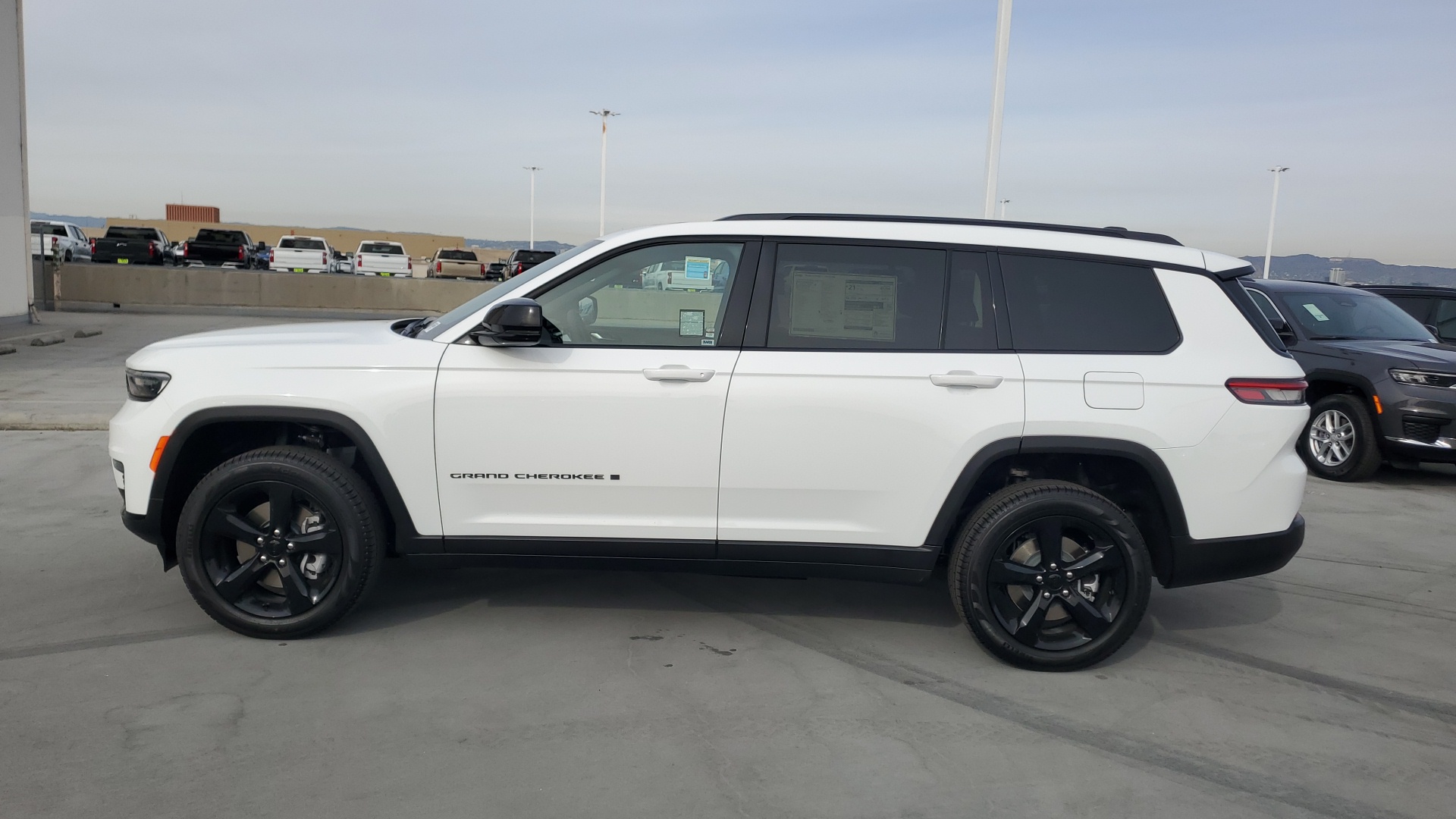 2025 Jeep Grand Cherokee L Limited 2