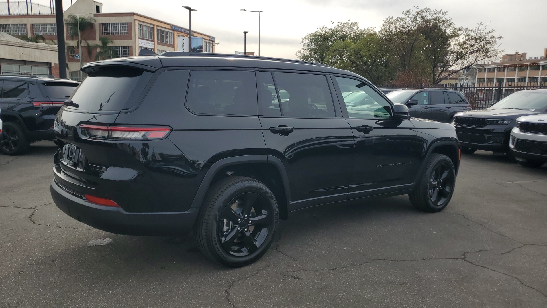 2025 Jeep Grand Cherokee L Limited 5