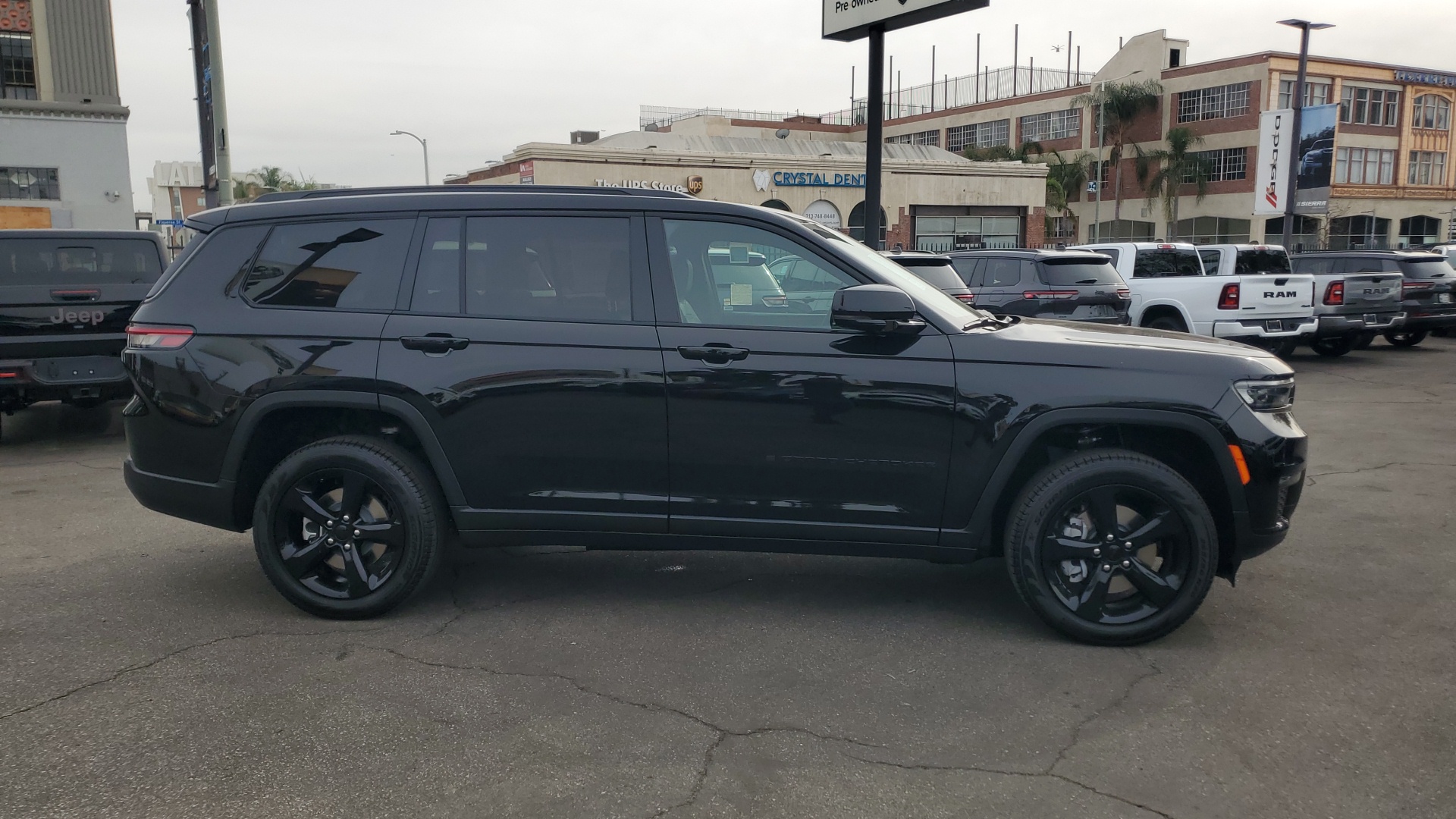 2025 Jeep Grand Cherokee L Limited 6