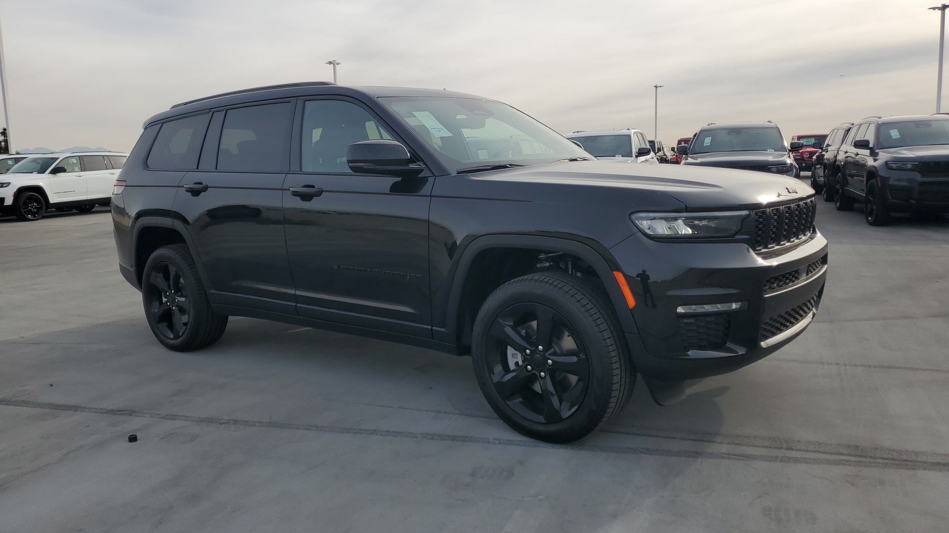 2025 Jeep Grand Cherokee L Limited 7