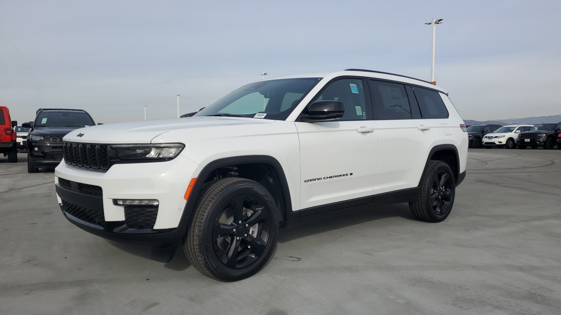 2025 Jeep Grand Cherokee L Limited 1