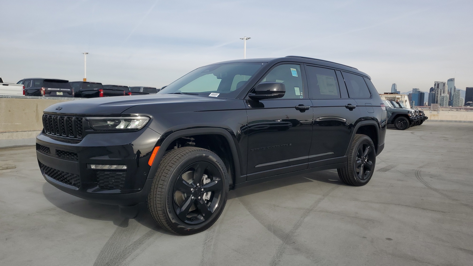 2025 Jeep Grand Cherokee L Limited 1