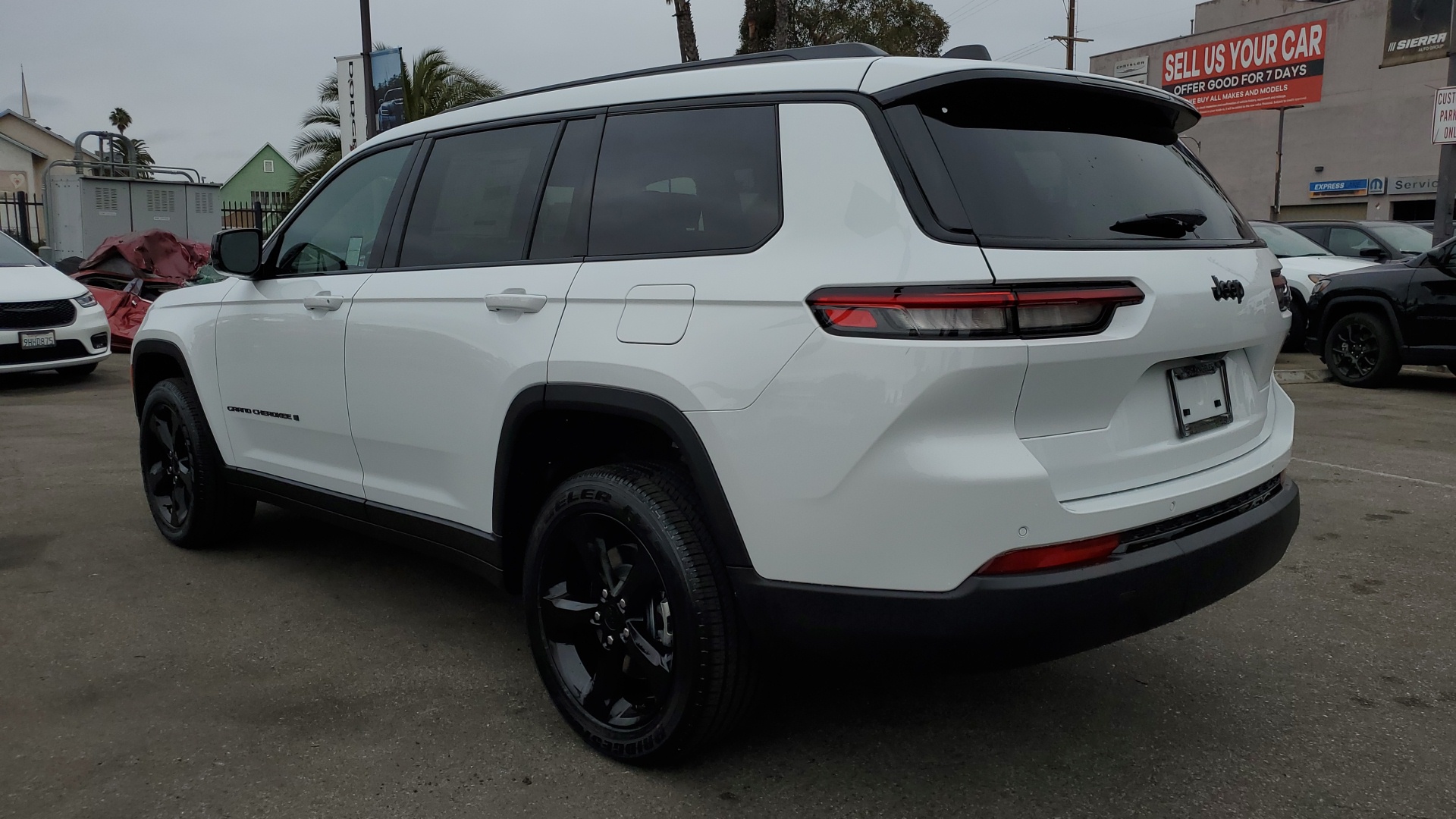 2025 Jeep Grand Cherokee L Altitude X 3