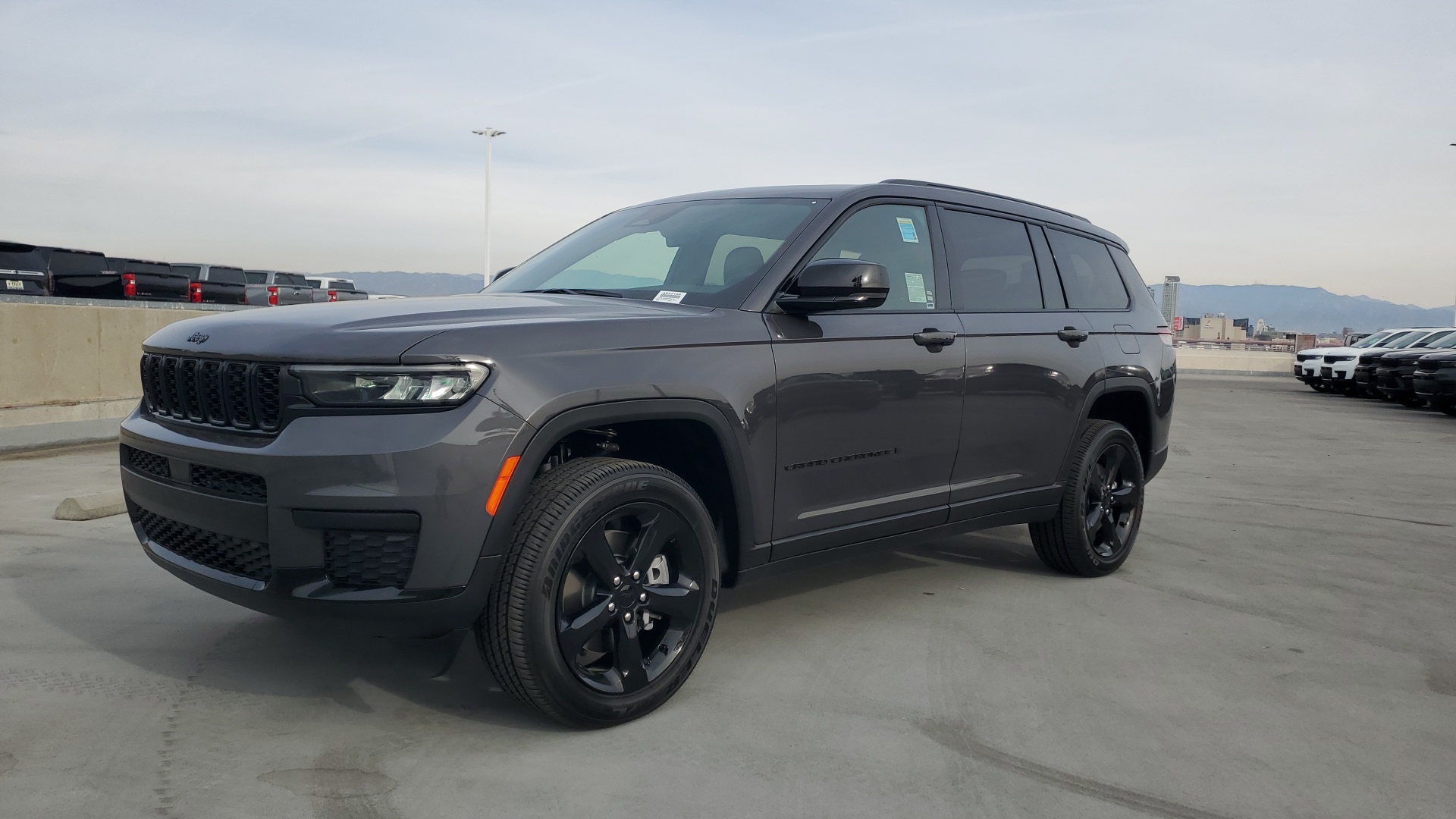 2025 Jeep Grand Cherokee L Altitude X 1