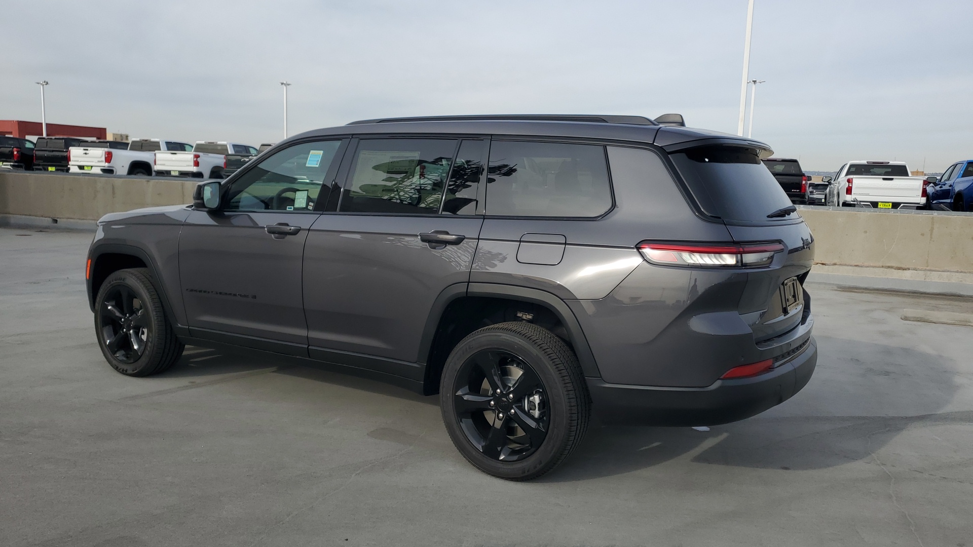 2025 Jeep Grand Cherokee L Altitude X 3