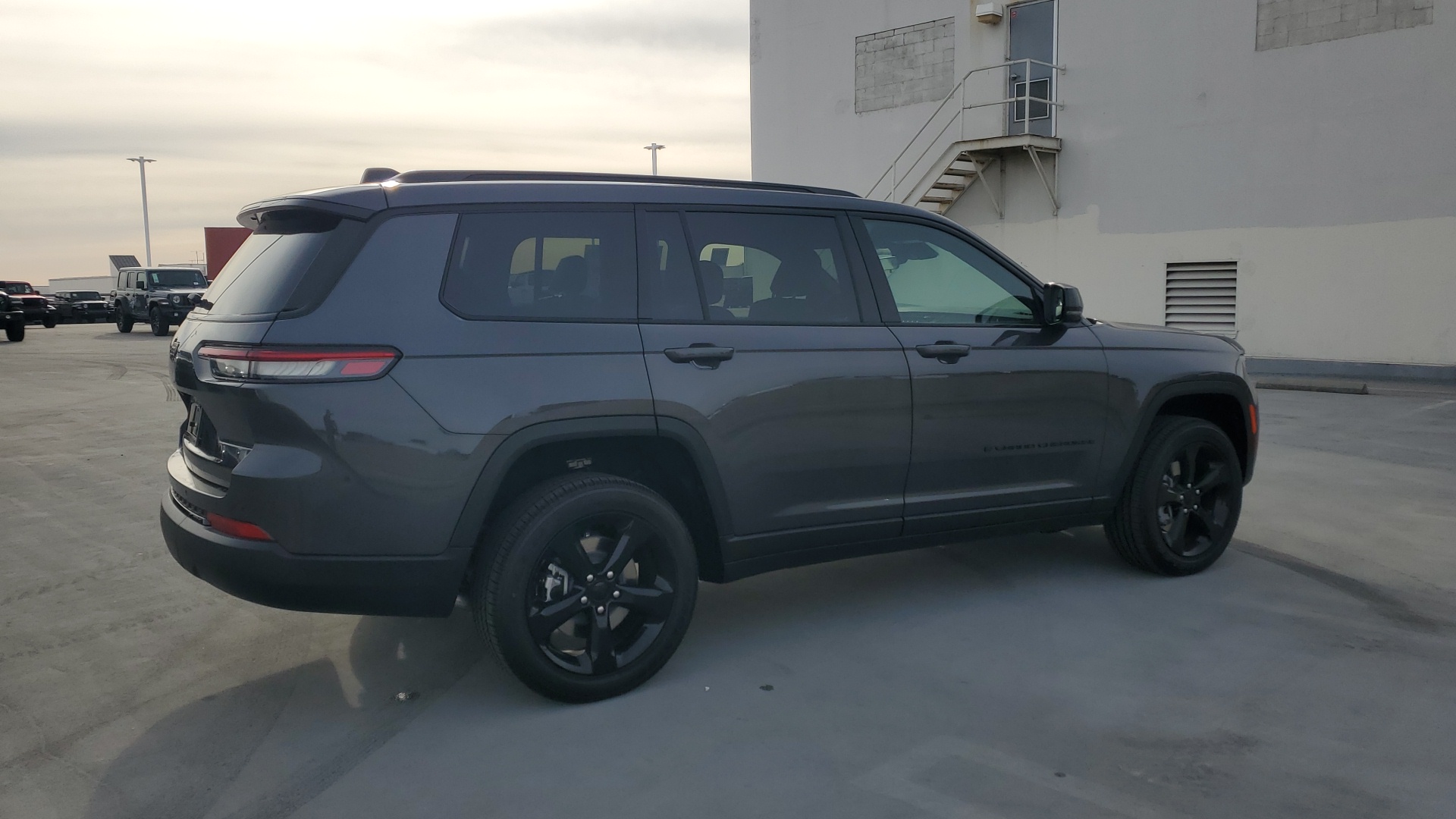 2025 Jeep Grand Cherokee L Altitude X 5