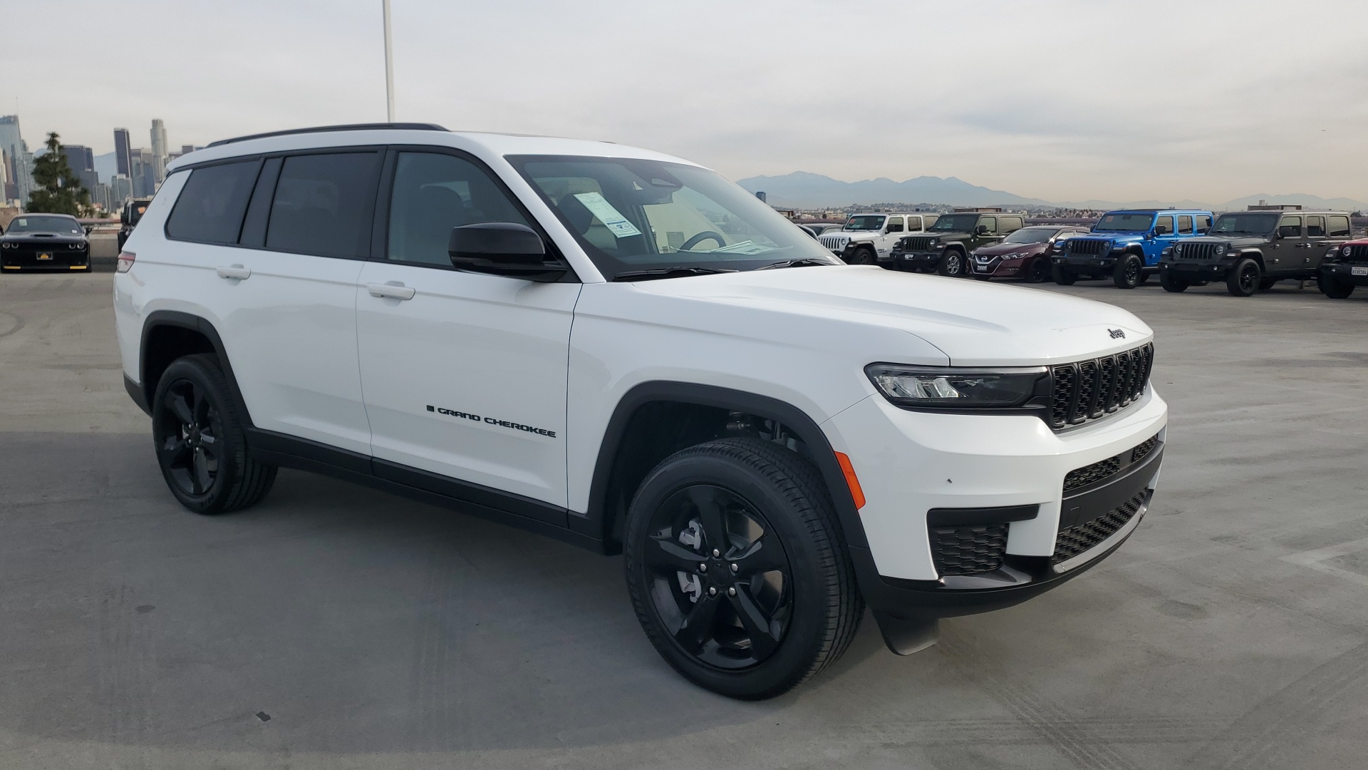 2025 Jeep Grand Cherokee L Altitude X 7