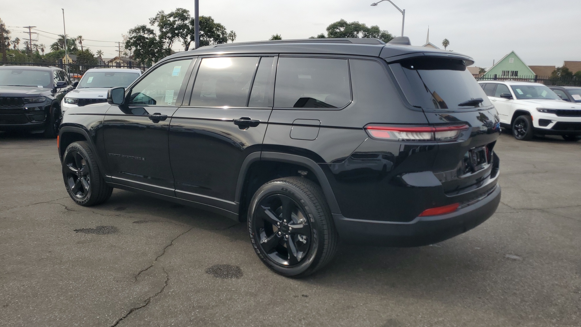 2025 Jeep Grand Cherokee L Altitude X 3