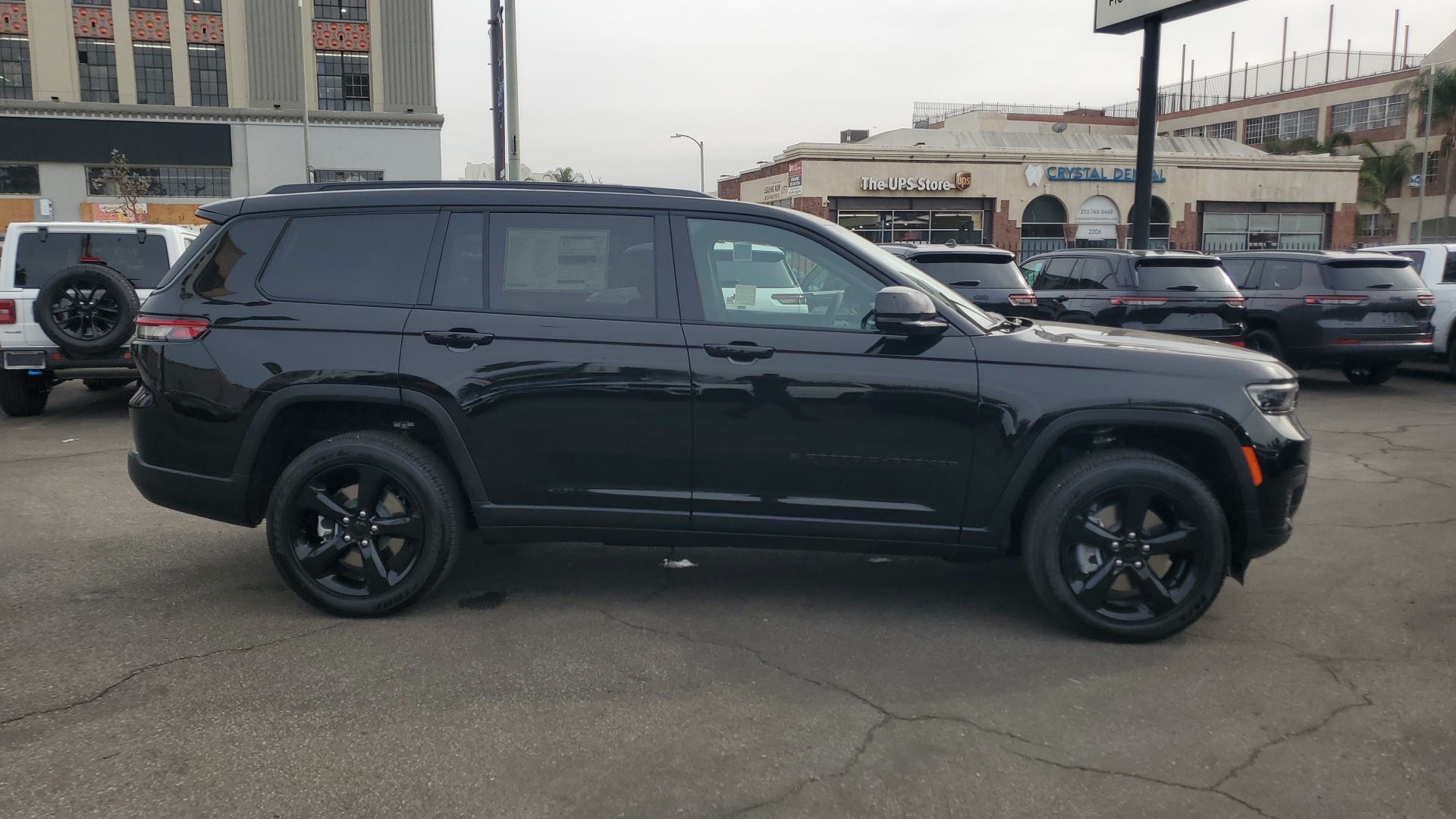 2025 Jeep Grand Cherokee L Altitude X 6