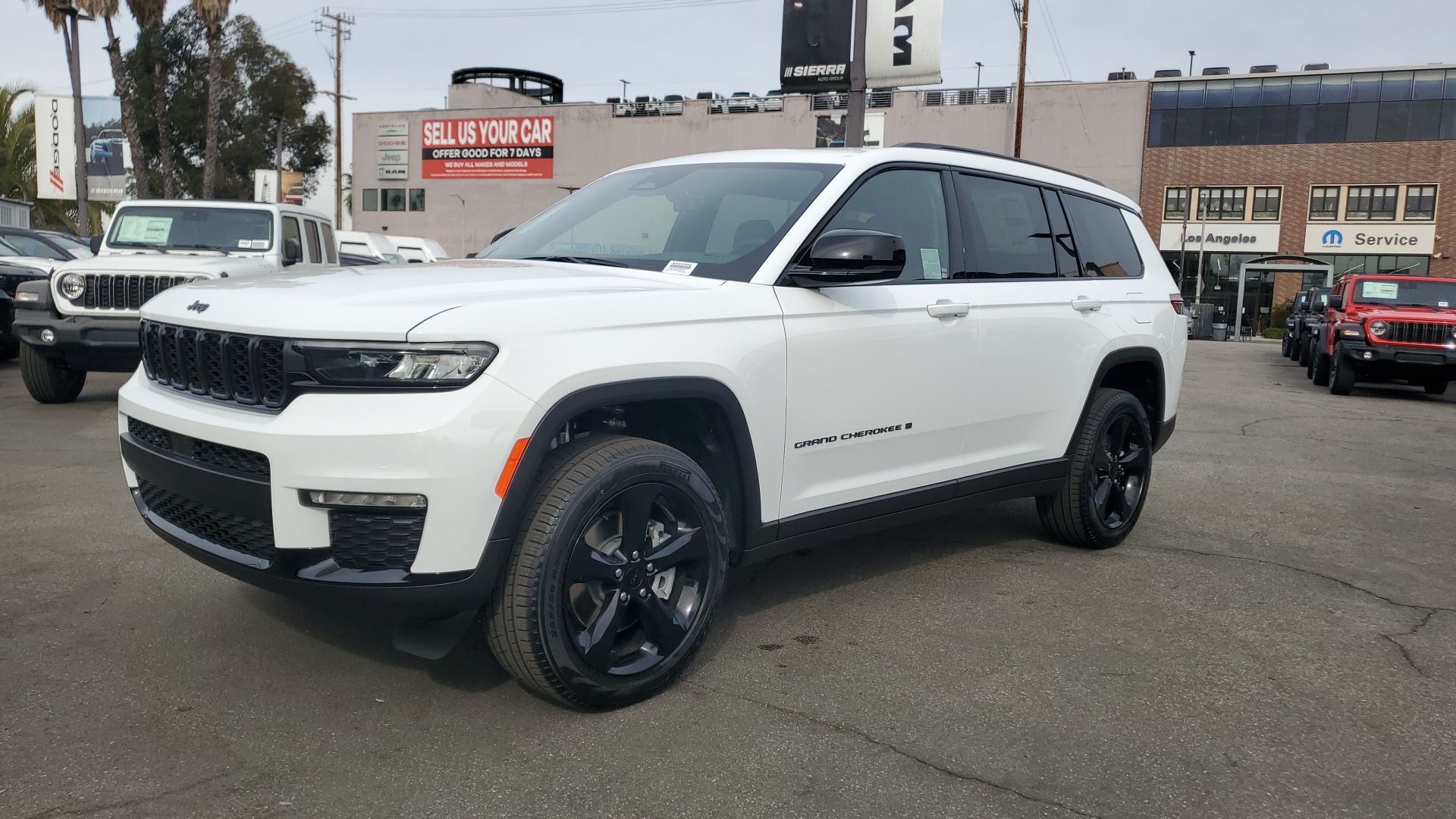 2025 Jeep Grand Cherokee L Limited 1